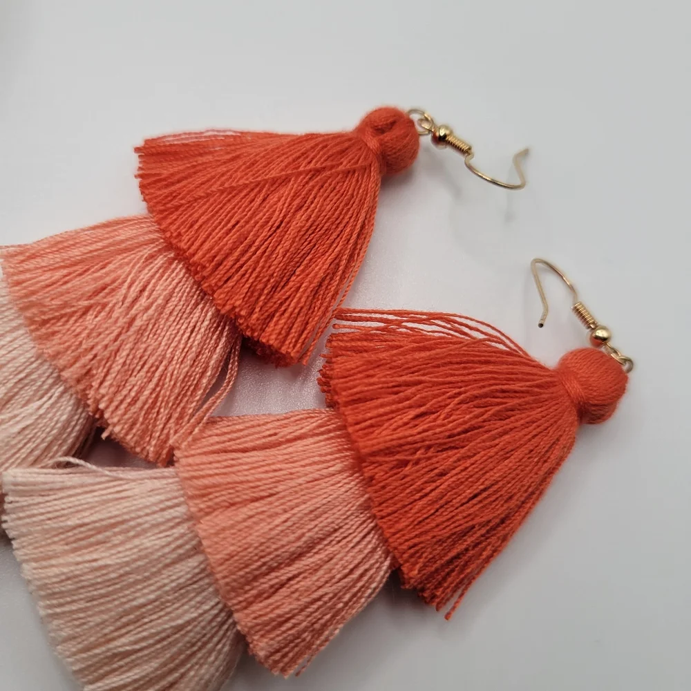 Coral Teasel earrings - Picture 1 of 7